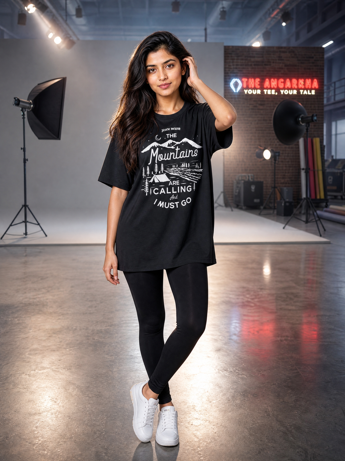 Camping - 🌙 The Mountains Are Calling And I Must Go - Unisex Oversized Classic T-Shirt